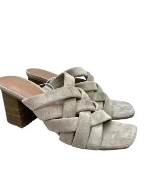 NWT Universal Thread Tan Faux Suede Square Toe Open Back Block Heel Mule Size 11